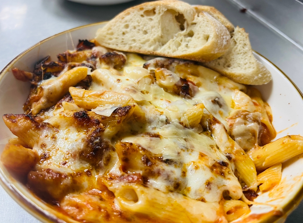 Dirty Mozz Alfredo.