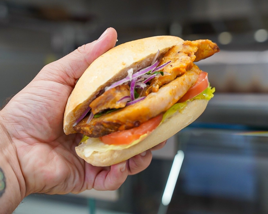 Butifarra Sandwich + 2 Sauces.