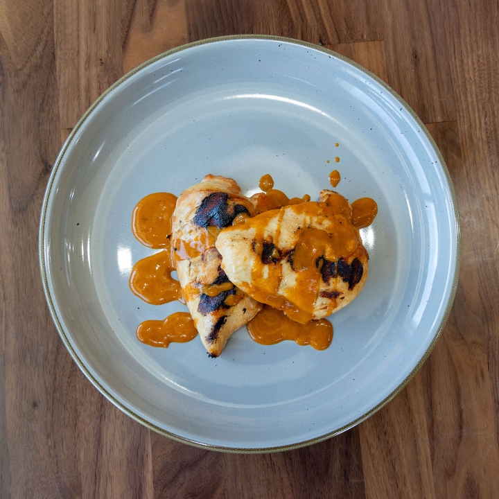 Boneless Plate (Two Chicken Breasts).