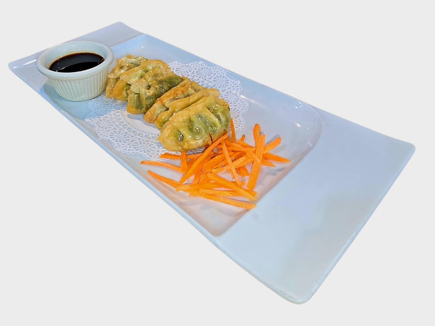 Veggie Gyoza เกี๊ยวซ่าผัก.