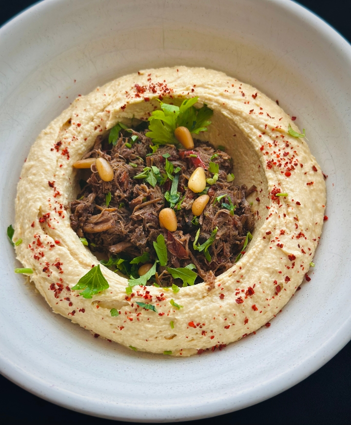 Hummus w/ Lamb.