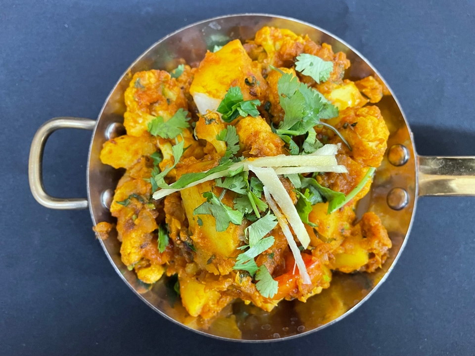 Neni Danda (Aloo Gobi) (V).