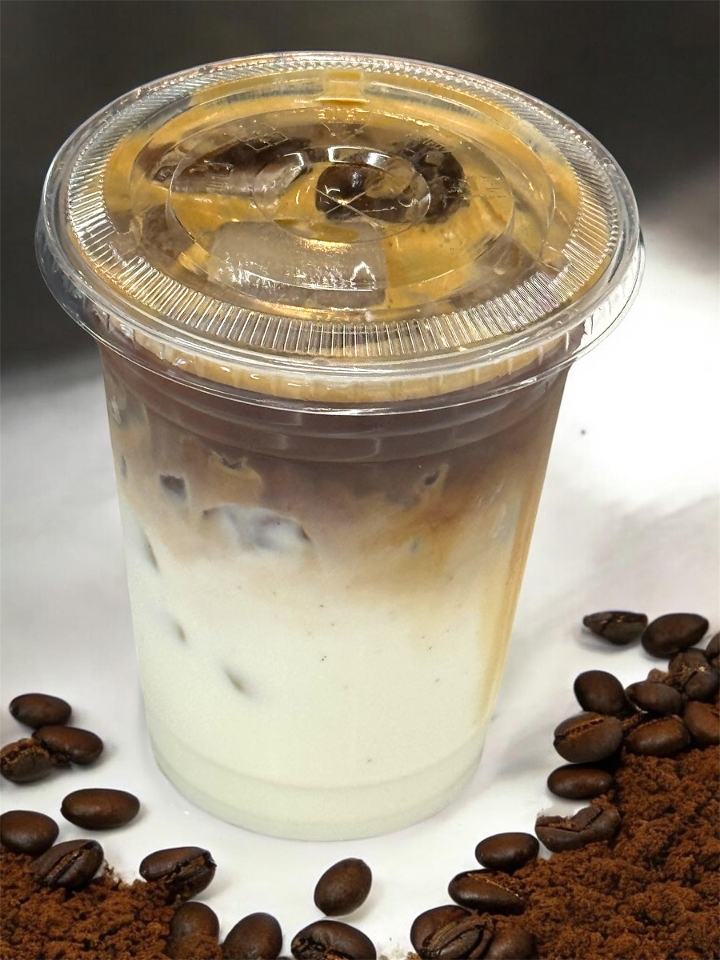 Latte (16 oz) - Iced.