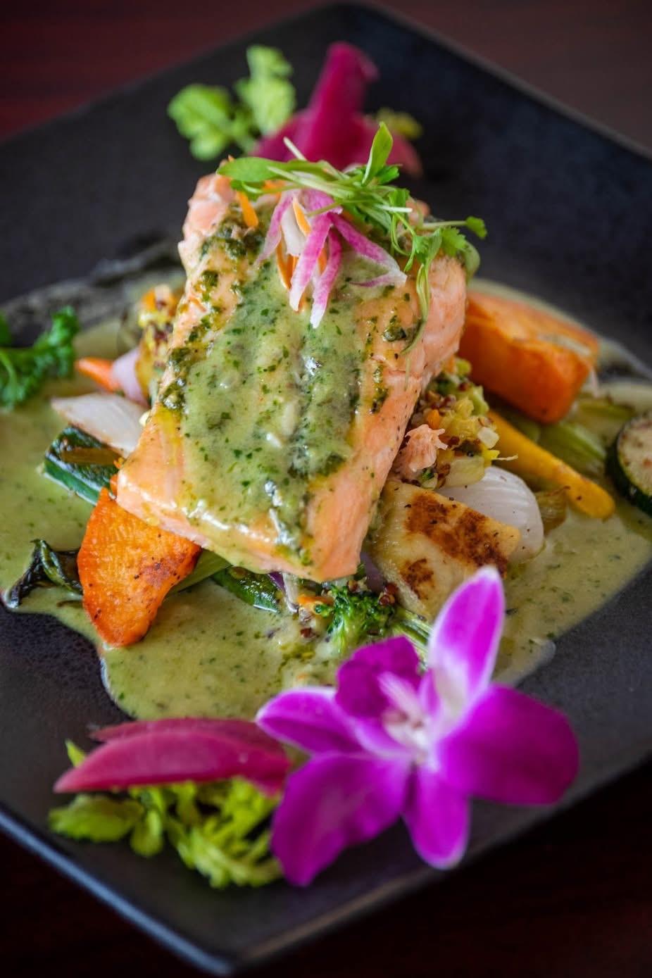 Praewphan Salmon Taste.