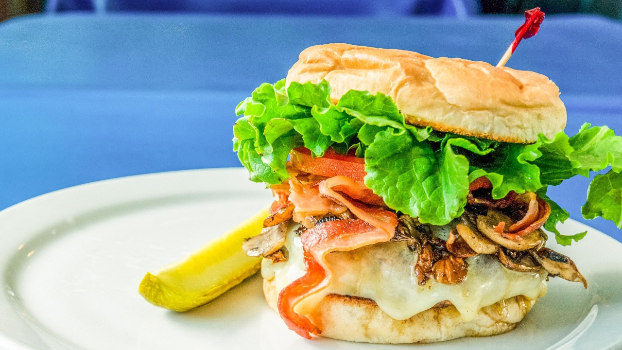 Bacon, Mushroom & Swiss.
