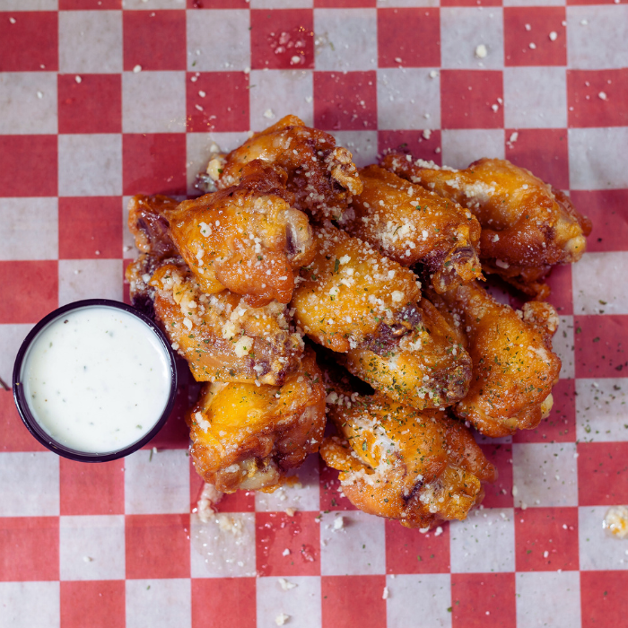 WINGS Garlic Parm.