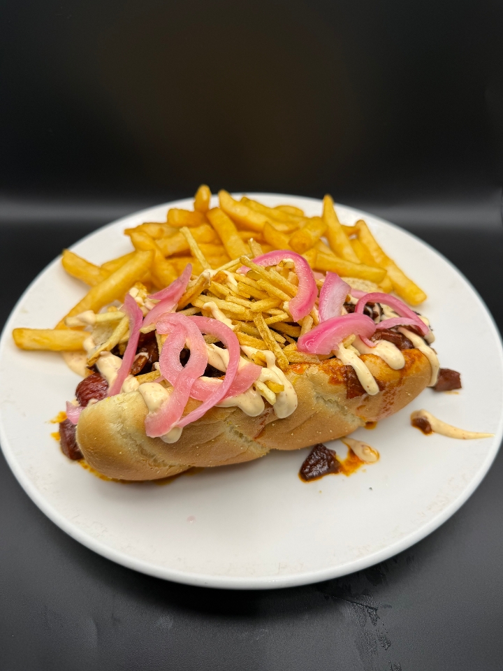 Patatas Bravas Hot Dog.