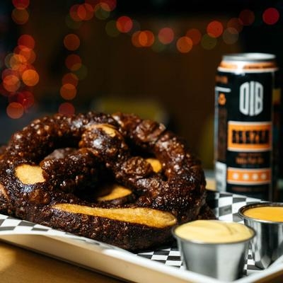 PUB PRETZEL.