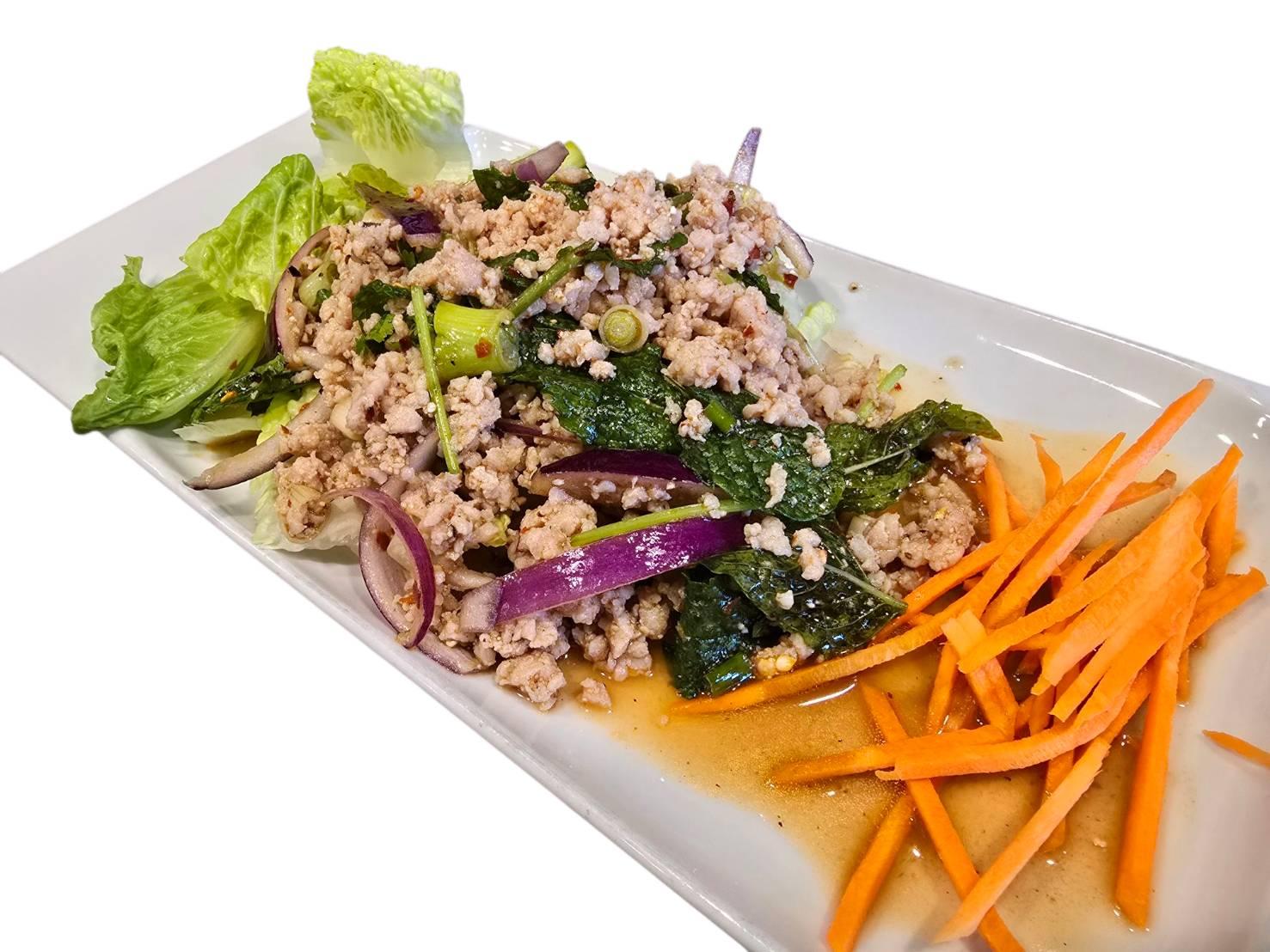 Larb Kai Salad ลาบไก่.