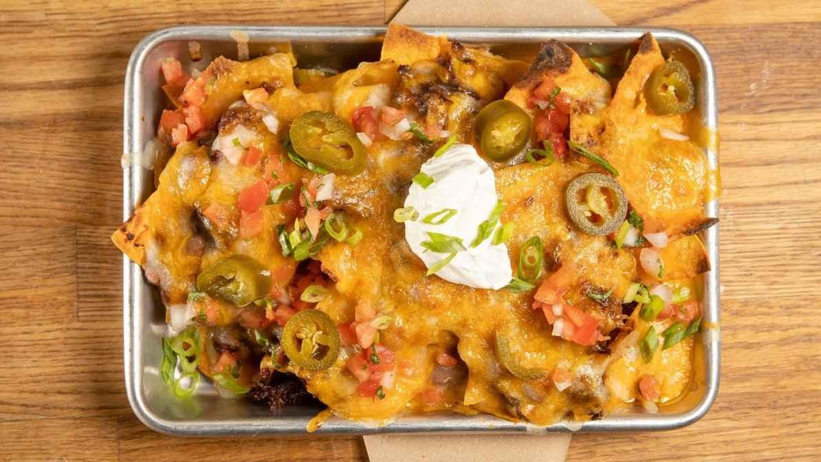 Chili Nachos.