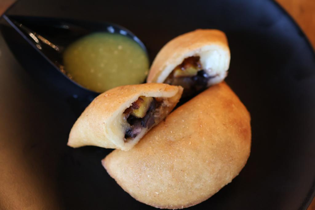 Empanadas Pabellón (x3).