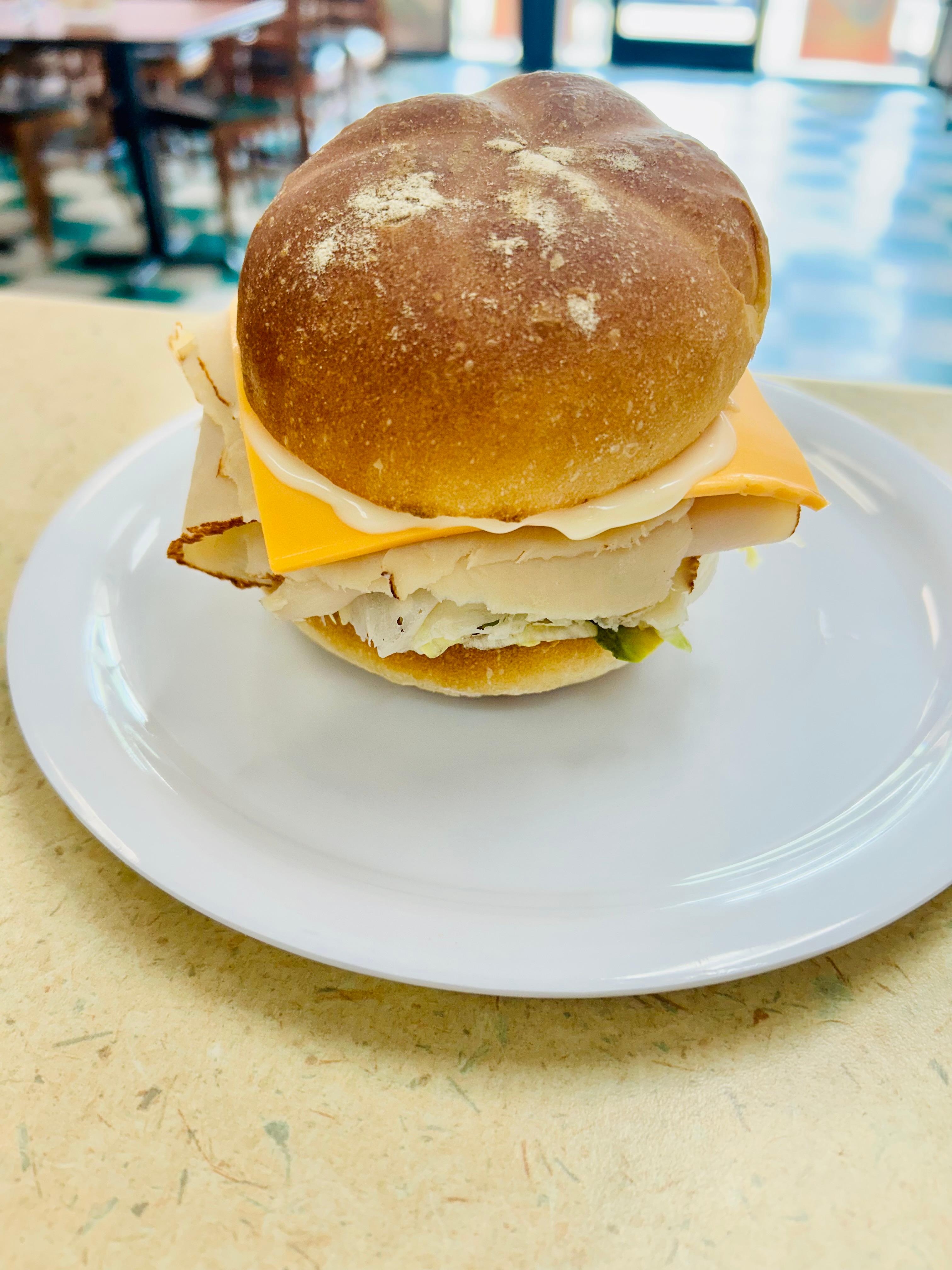 Turkey & Cheese on Brötchen Roll.