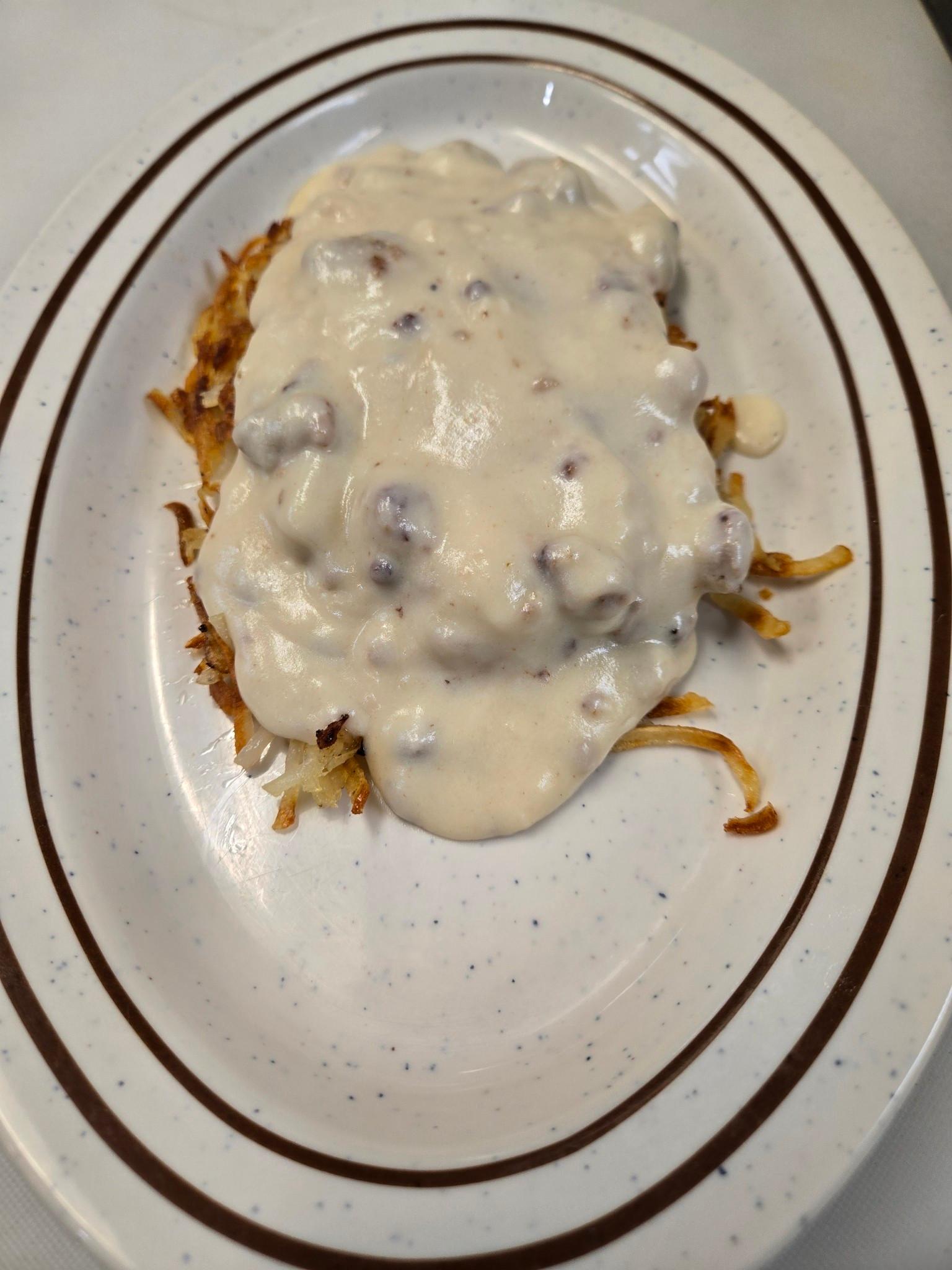 HASH BROWNS W GRAVY.