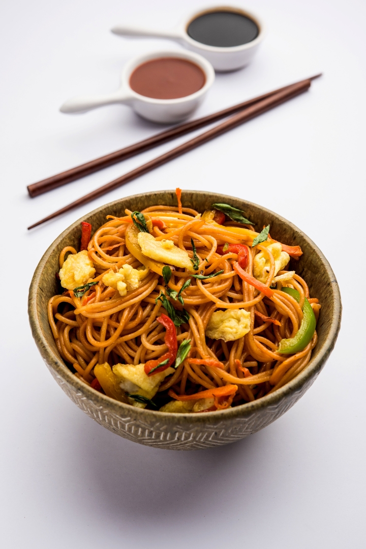 Hakka Noodles - Egg.