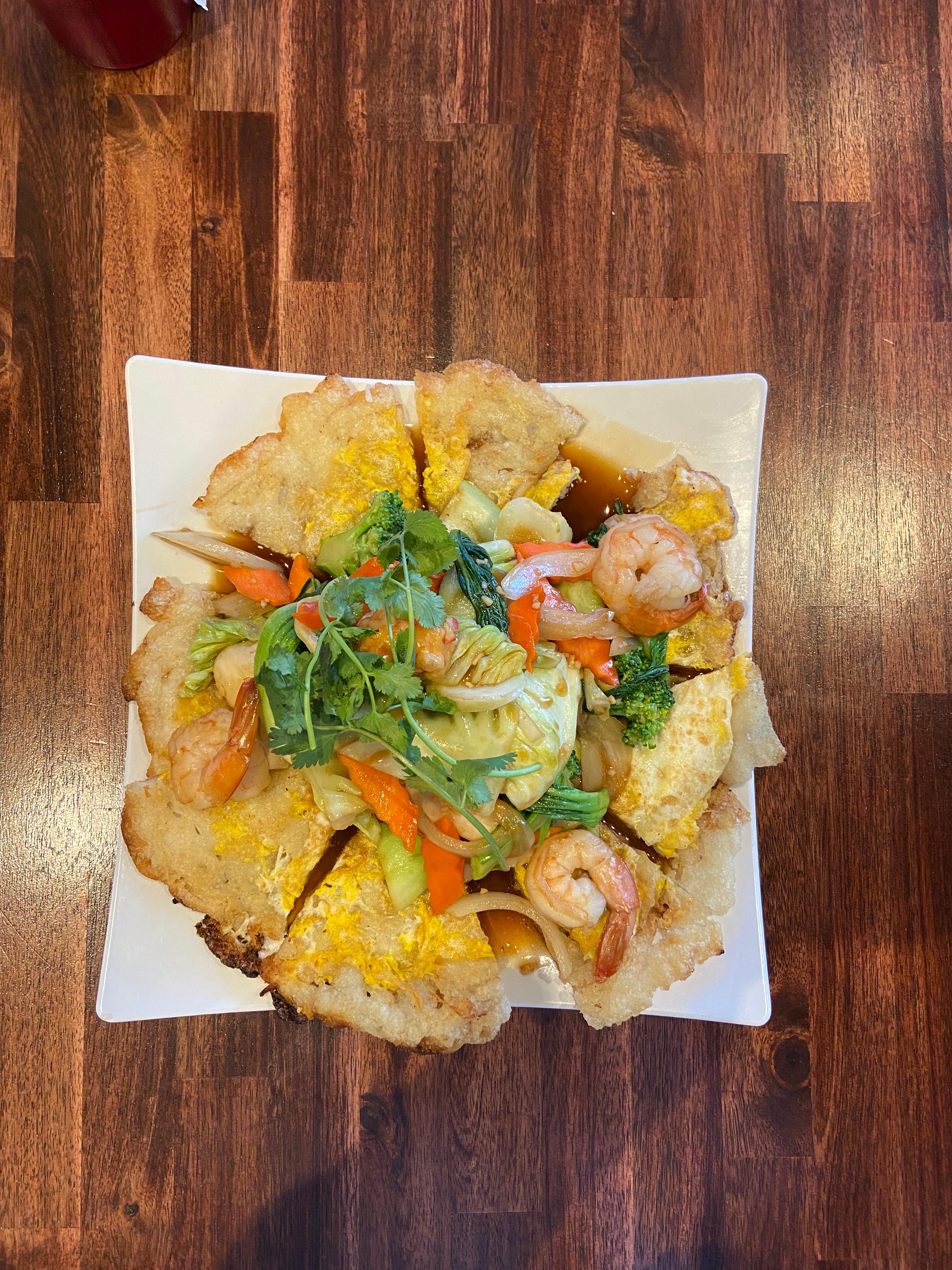 N15- Pan-Fried Phở / Phở Áp Chảo (White Noodle).