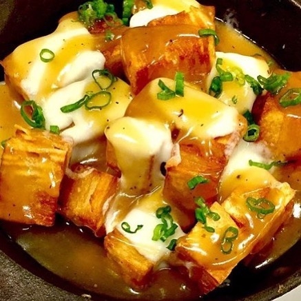 Poutine.