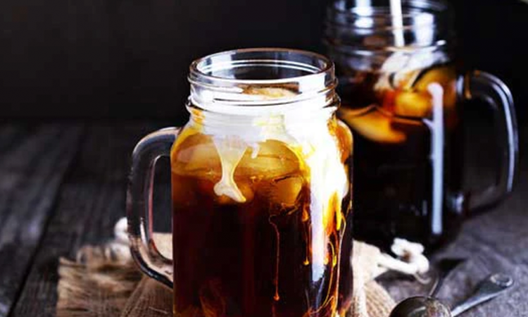 COLD BREW (ICED COFFEE).