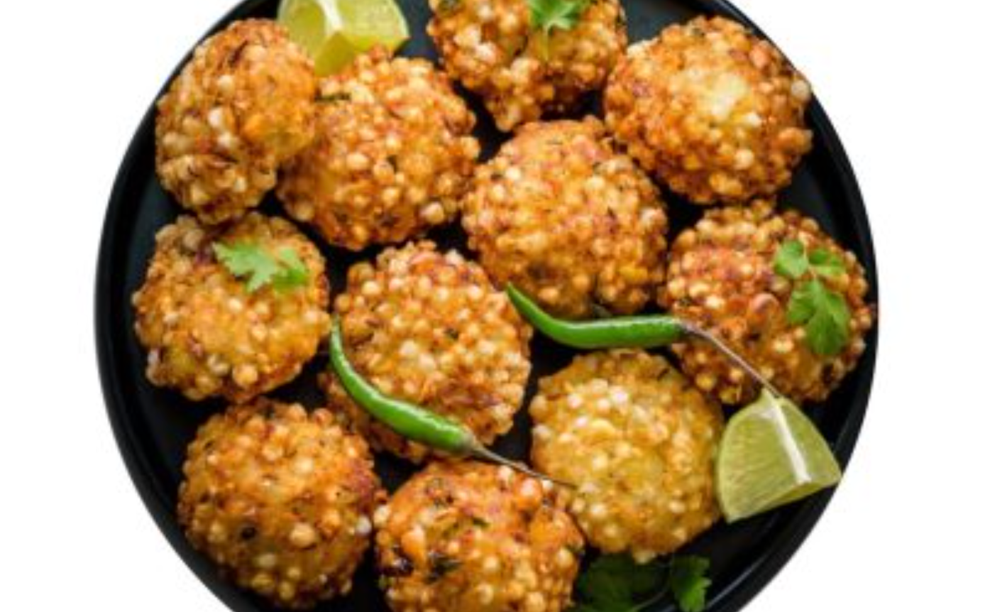 Sabudhan Vada.