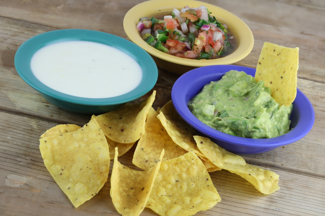 Trio Dip.