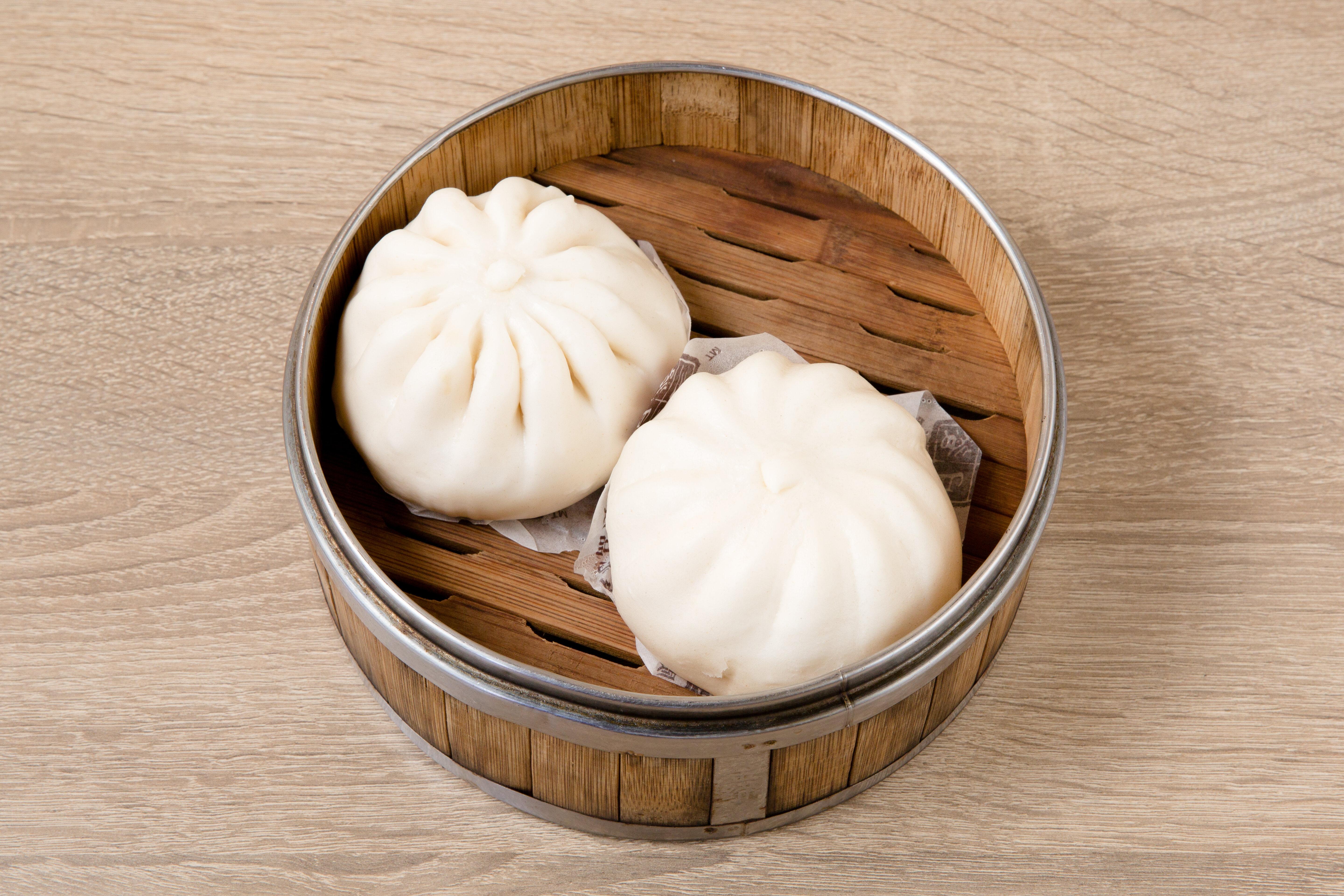 Bok Choy Pork Bun (2 Pieces) 菜肉包.
