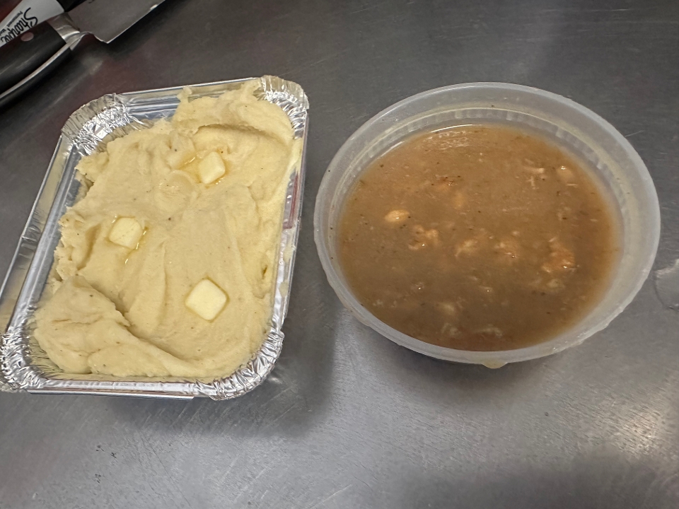 Mashed potato n gravy.
