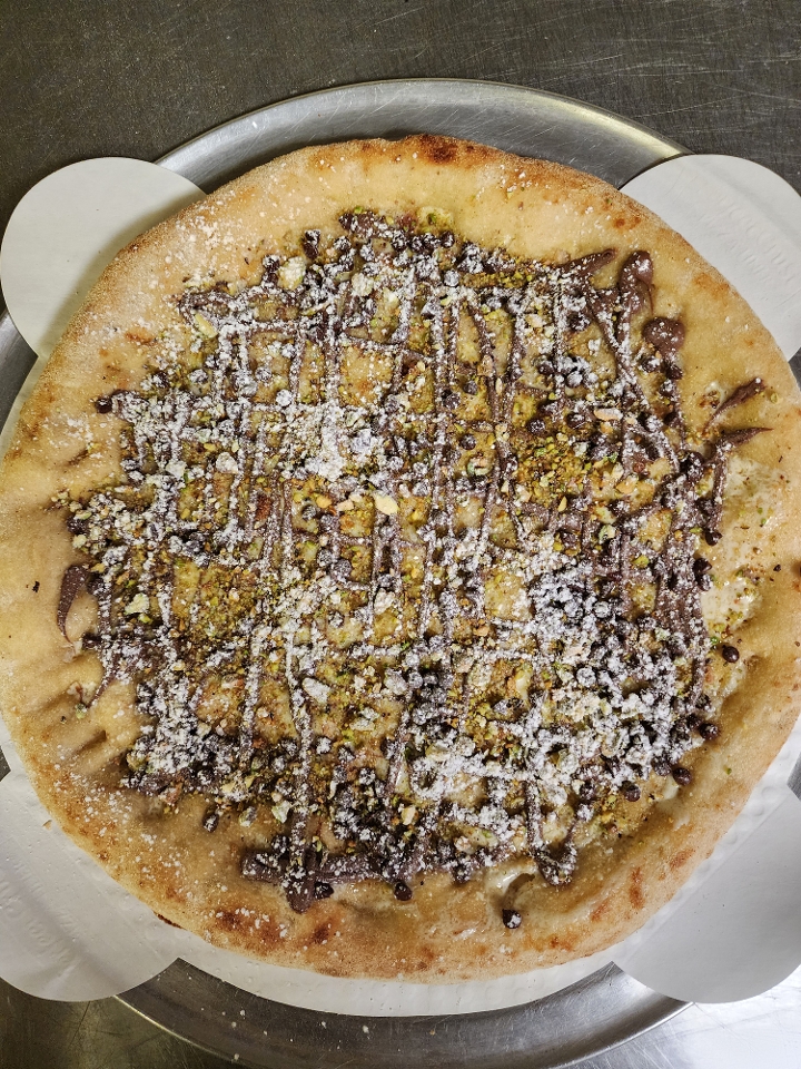 10" Nutella Pizza.