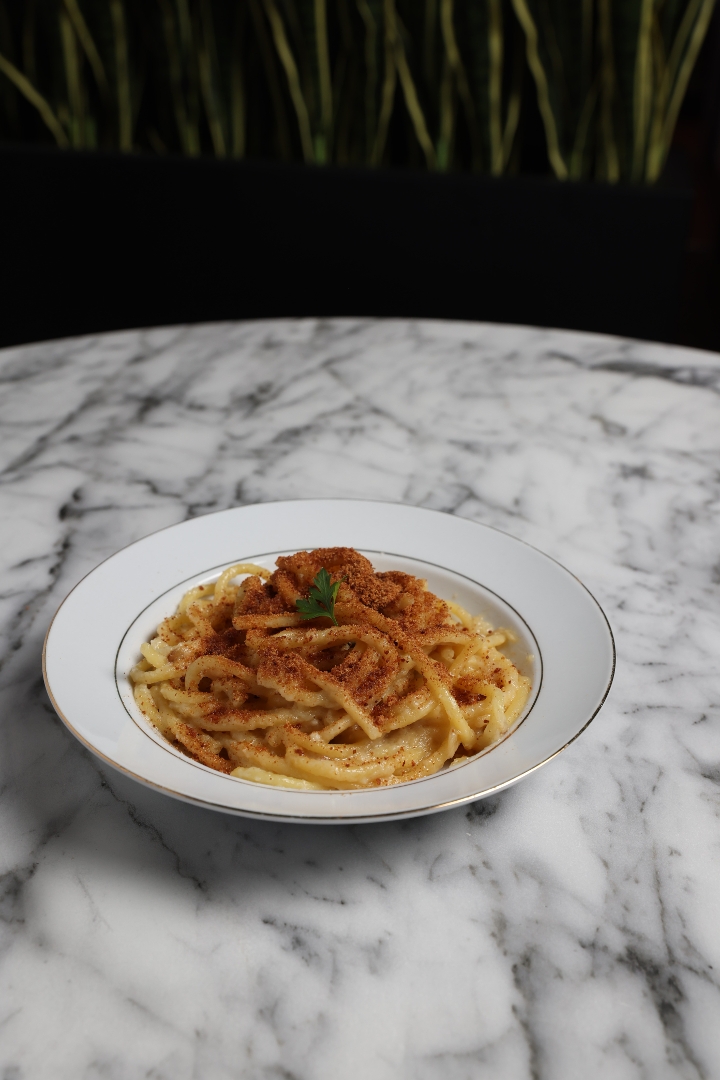 Bucatini Aglio E Olio.