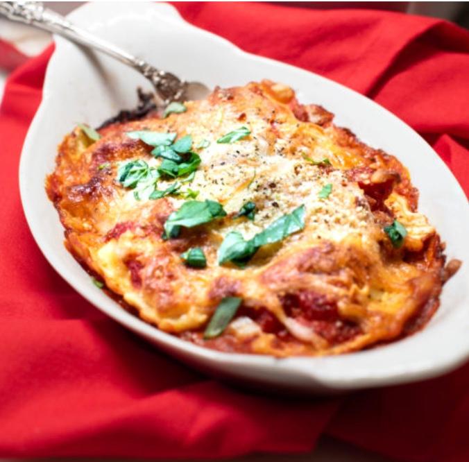 BAKED CHEESE RAVIOLI ENTRÉE.