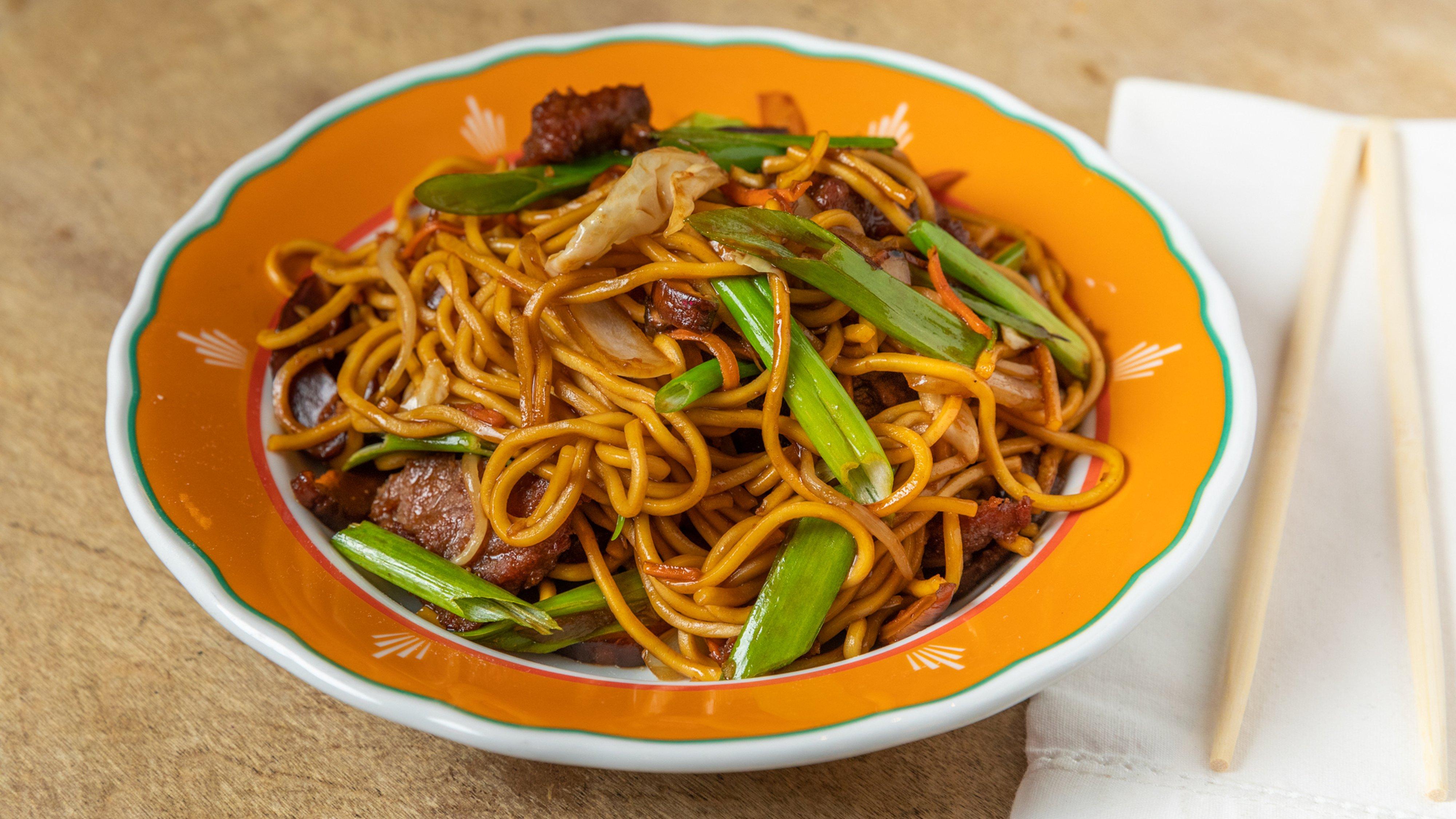 Lo Mein.