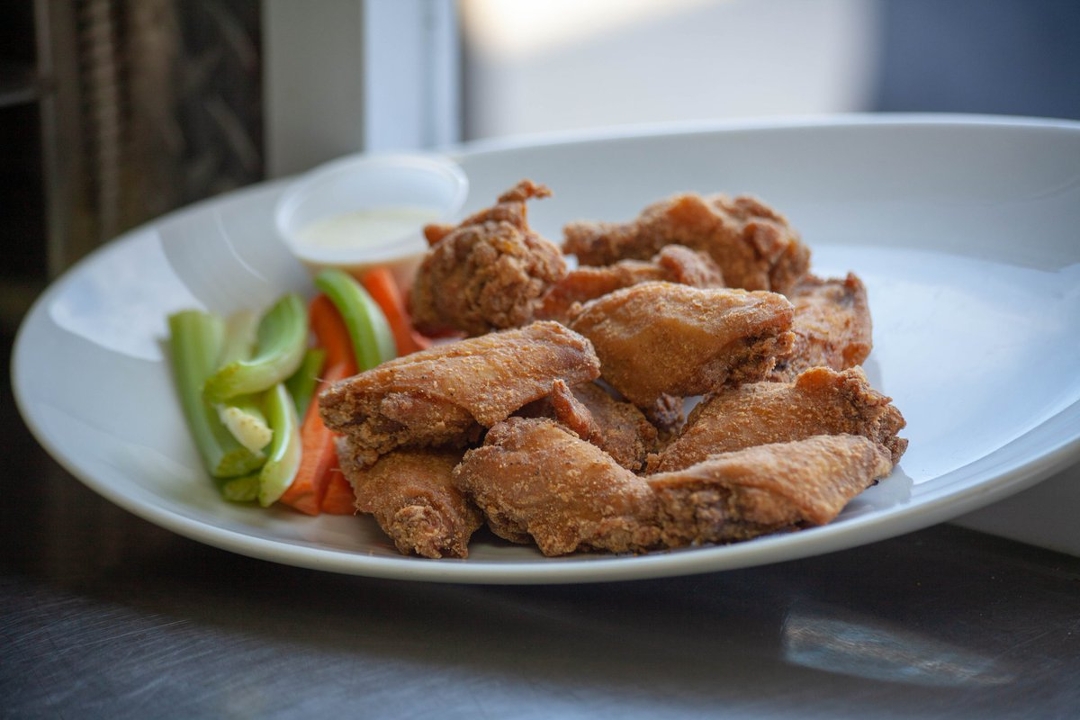 Jammin' Wings Catering.