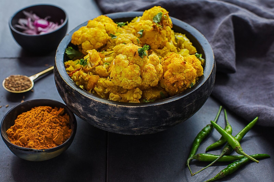 Gobi Aloo - Catering Tray | vegan, gf.