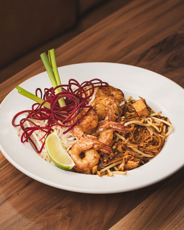 JIA PAD THAI.