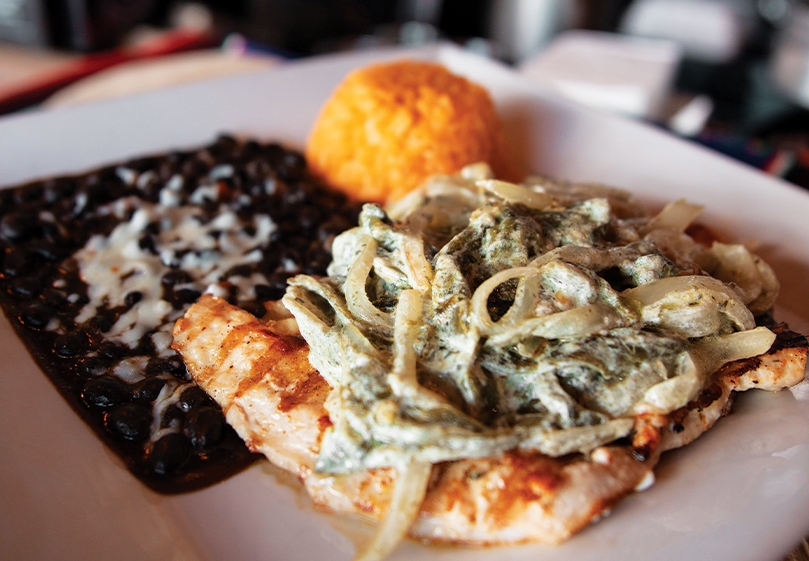 Pollo con Rajas (Chicken with Poblano Peppers).