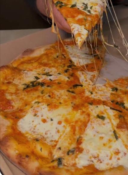 VODKA SAUCE PIE LARGE.