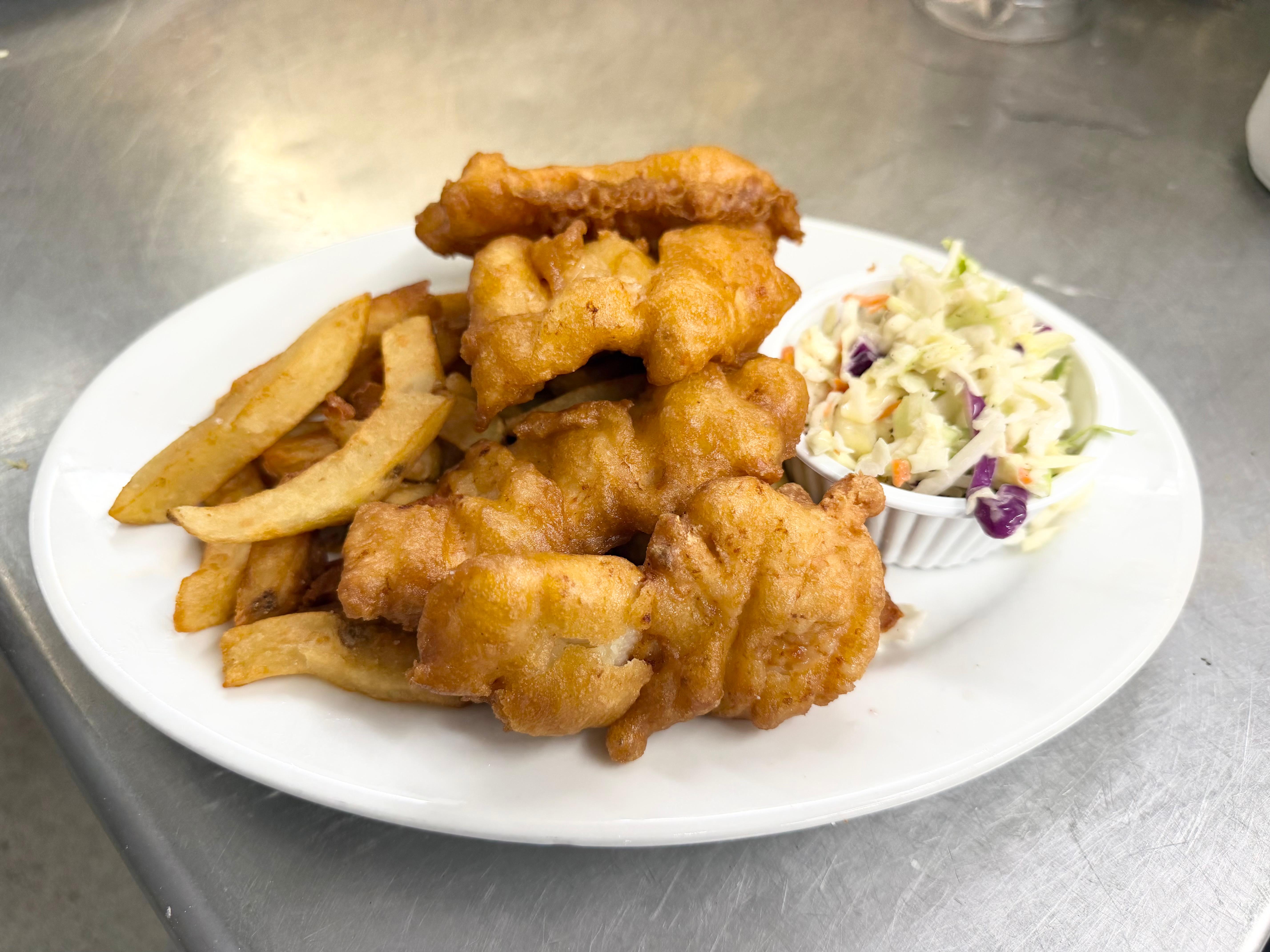 Lun Chix + Chips.