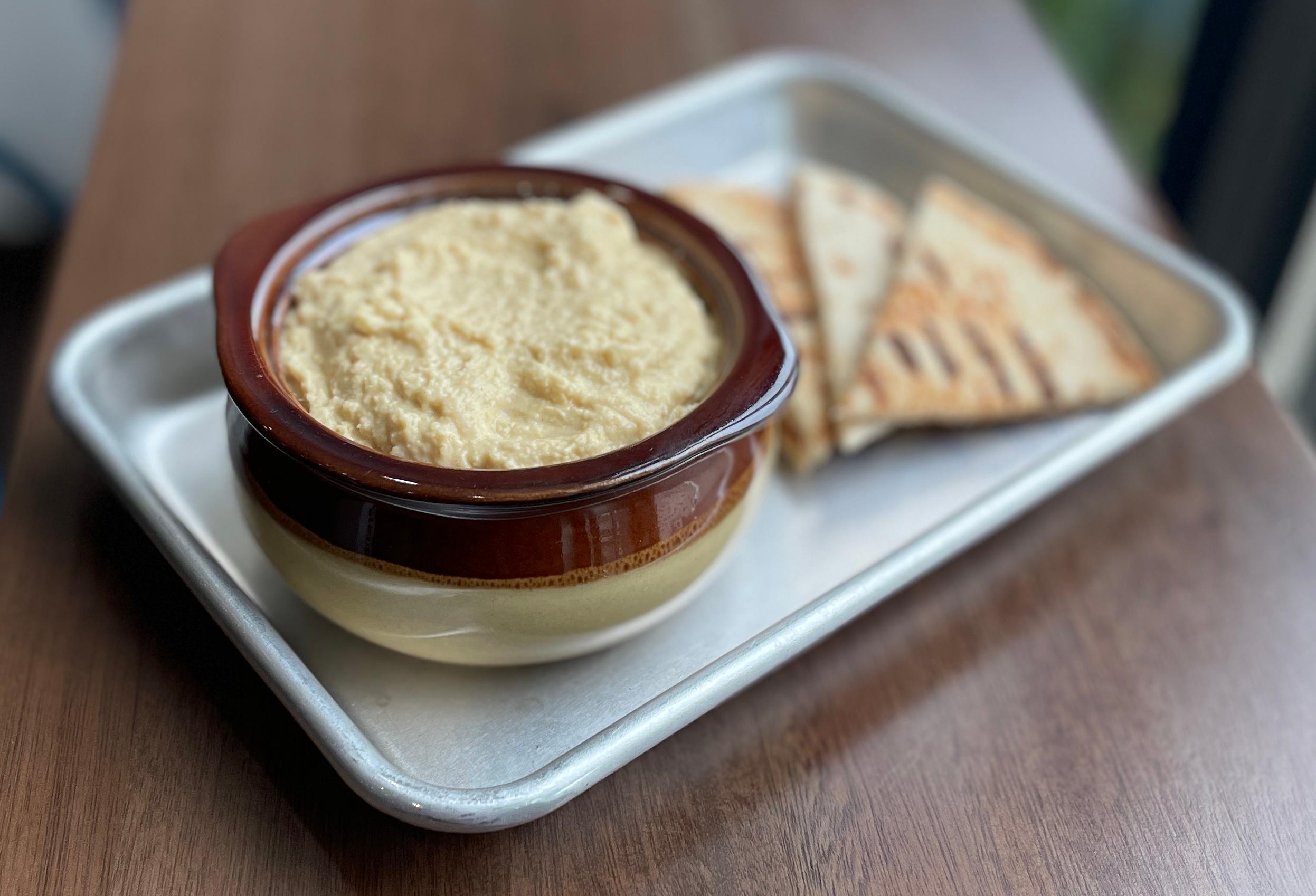 HUMMUS.