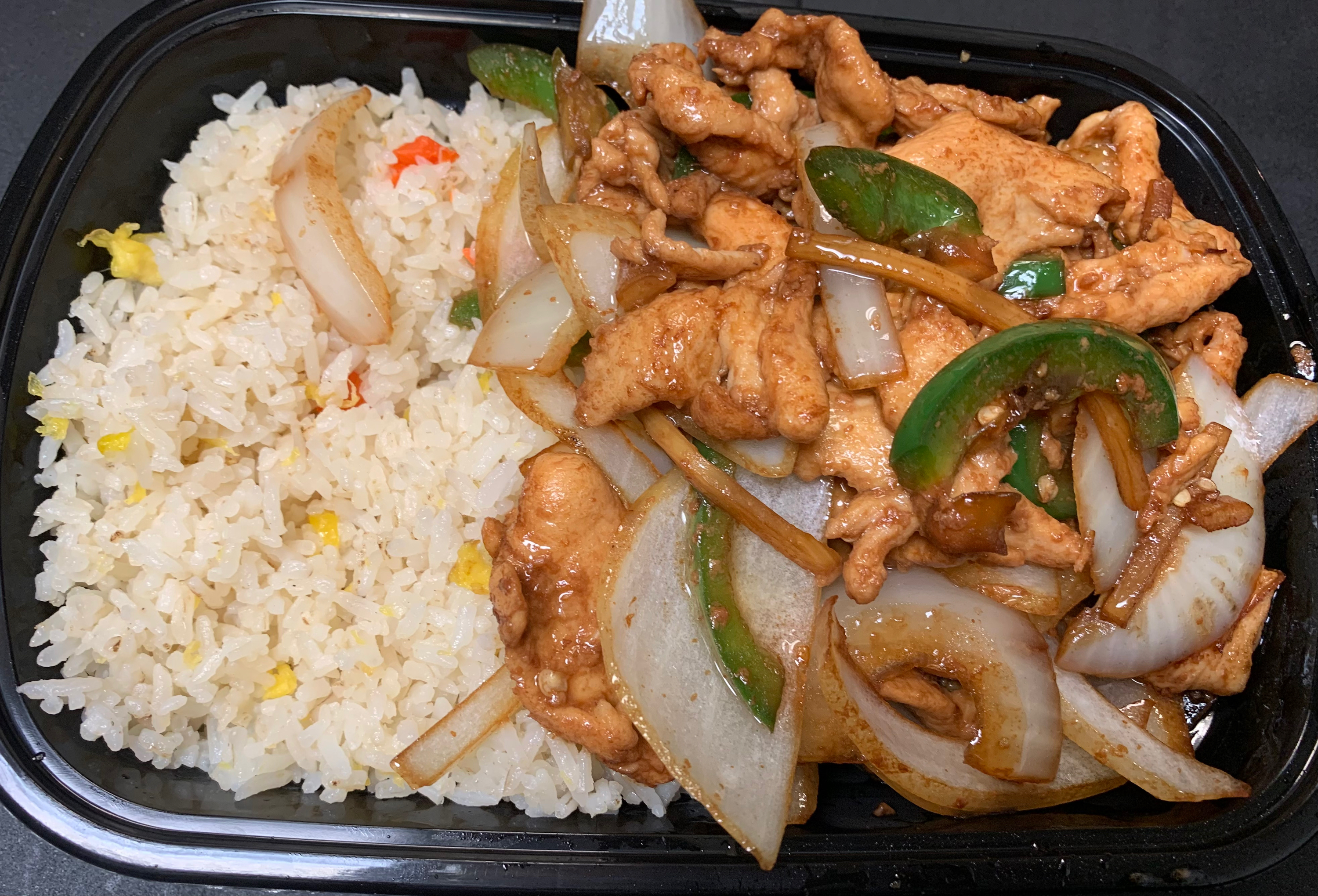 40 小椒鸡/Hot Spicy Chicken🌶️.