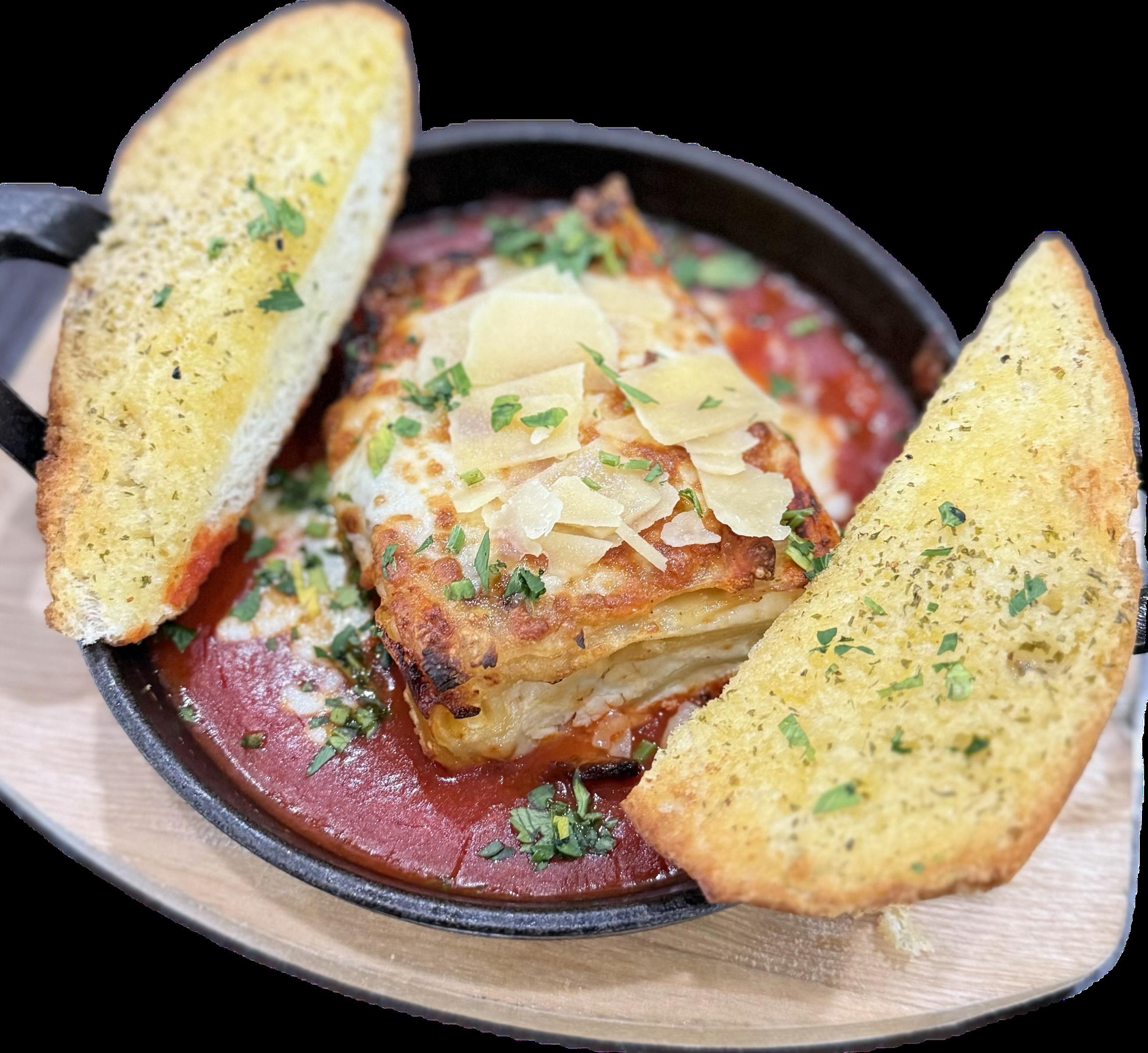 CHEESE LASAGNA WITH MEAT SAUCE.