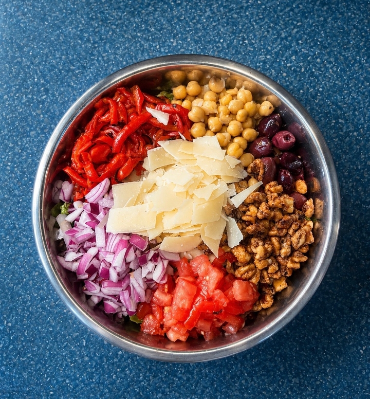 Small Amantia Salad.