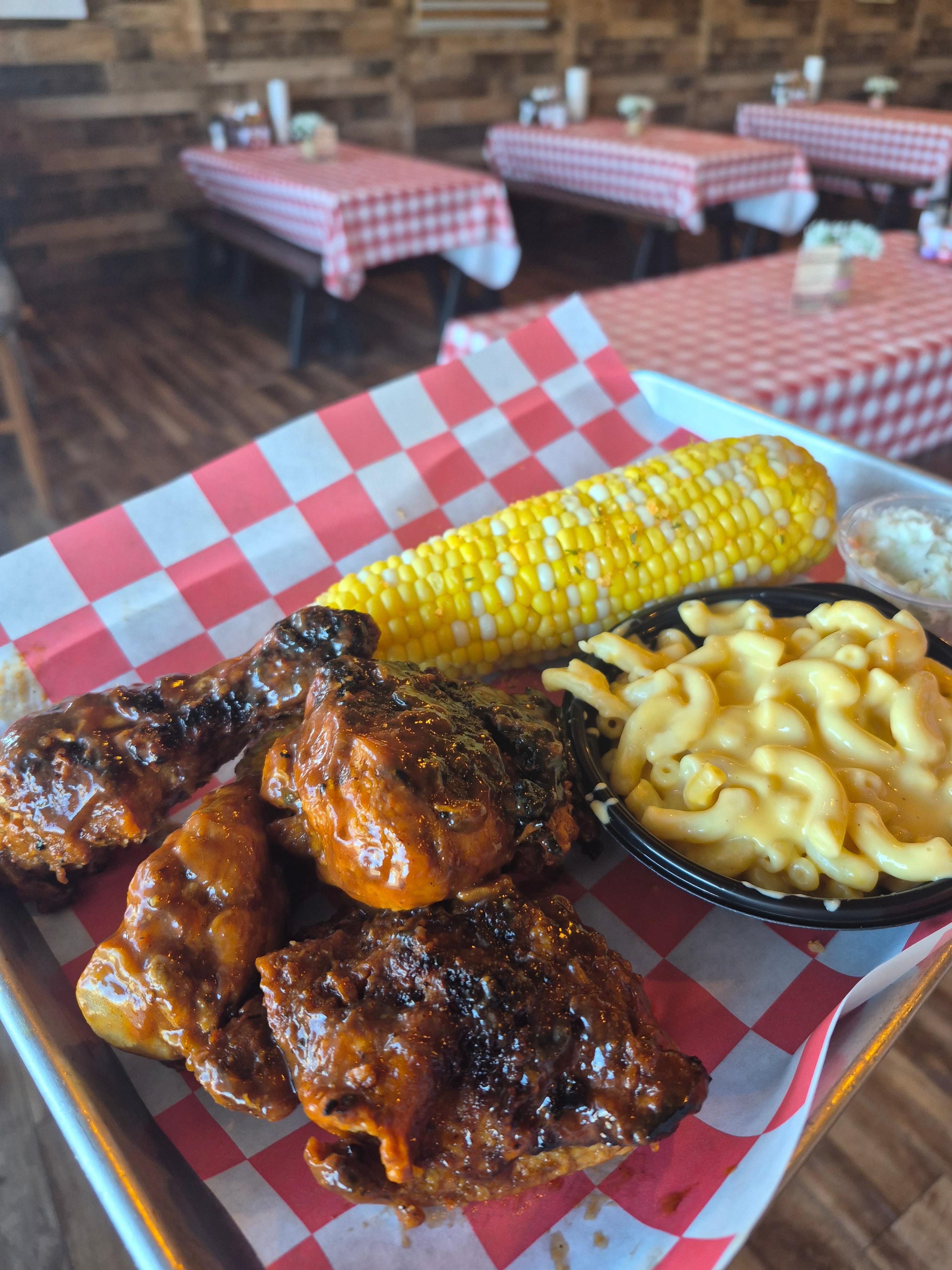 TEXAS SMOKED CHICKEN PLATTER.