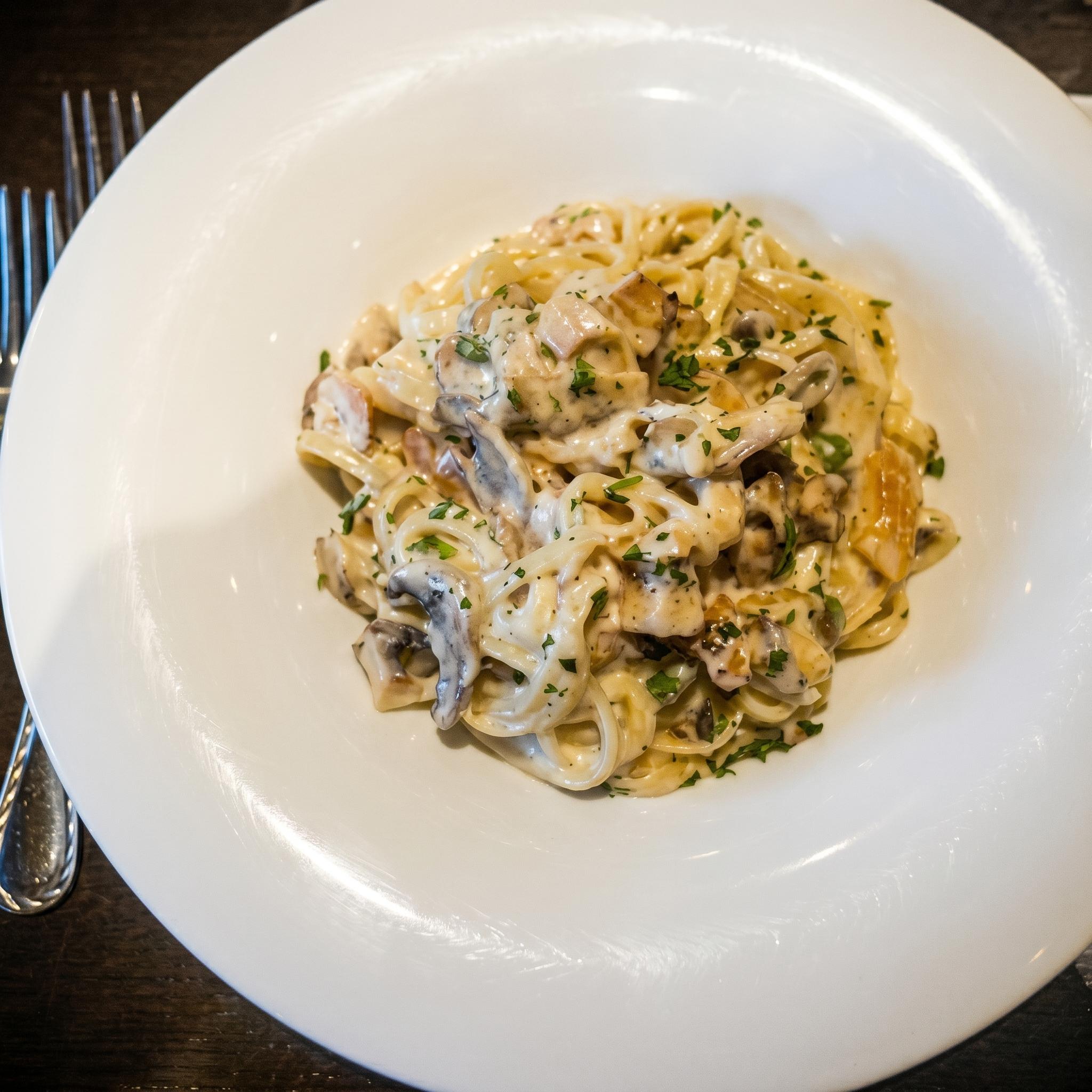 Linguini Chicken Alfredo.