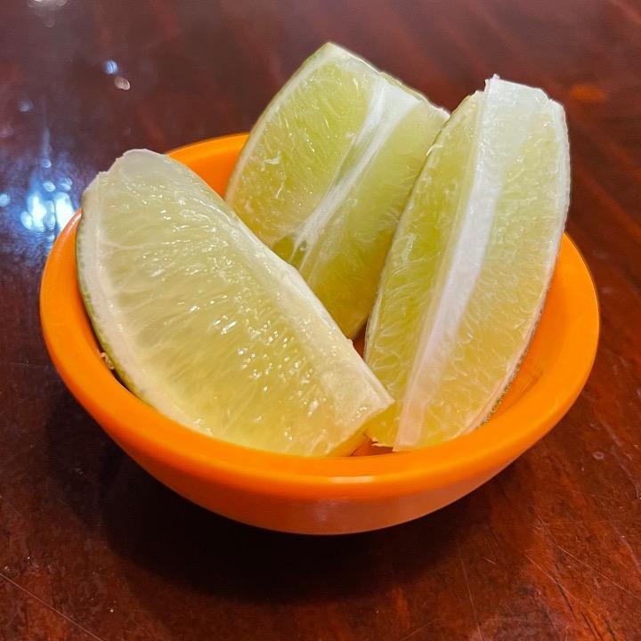SIDE Lime.