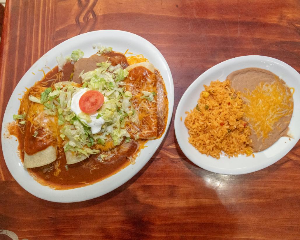 Enchiladas Supremas.