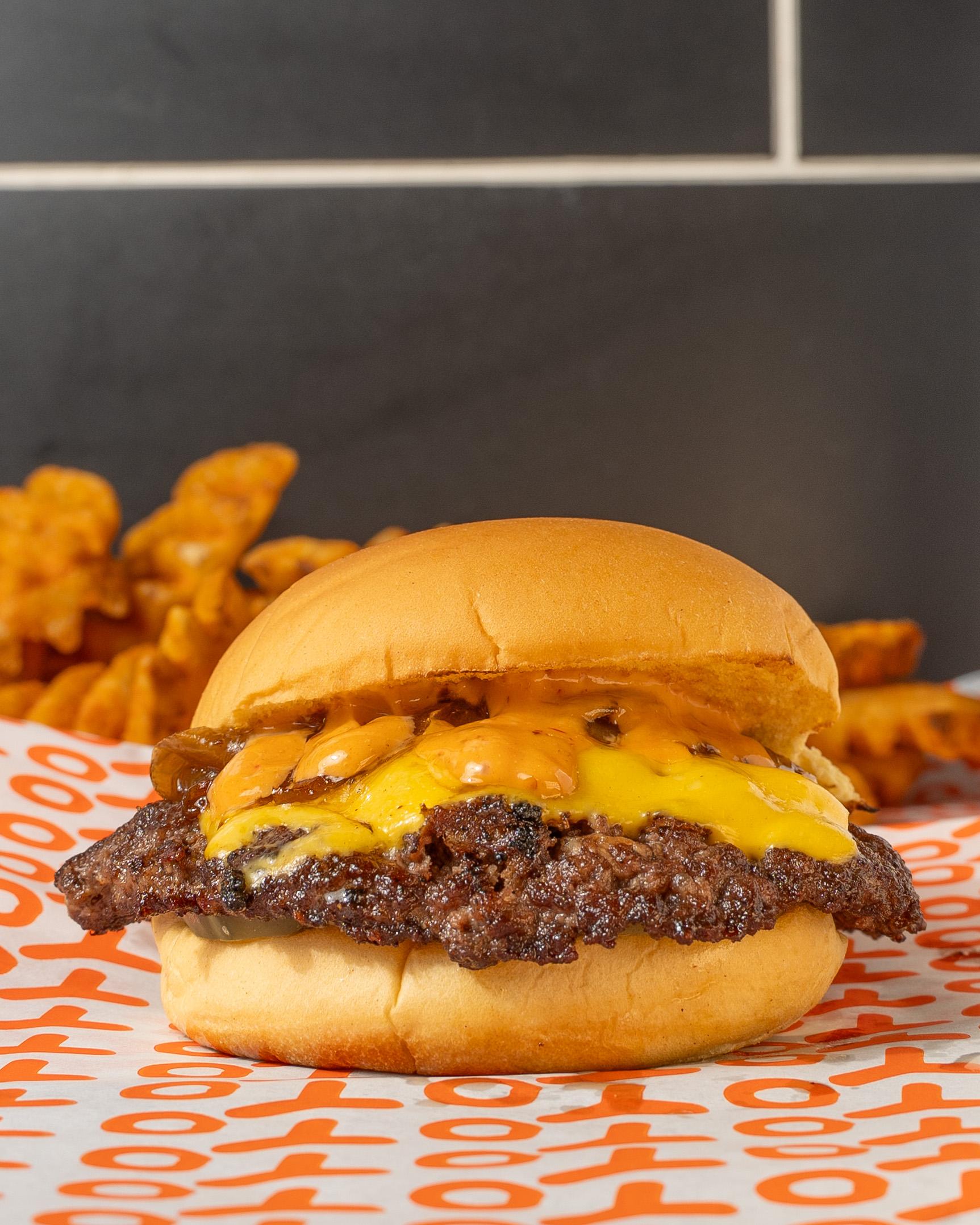 YoYo Smash Burger Combo.