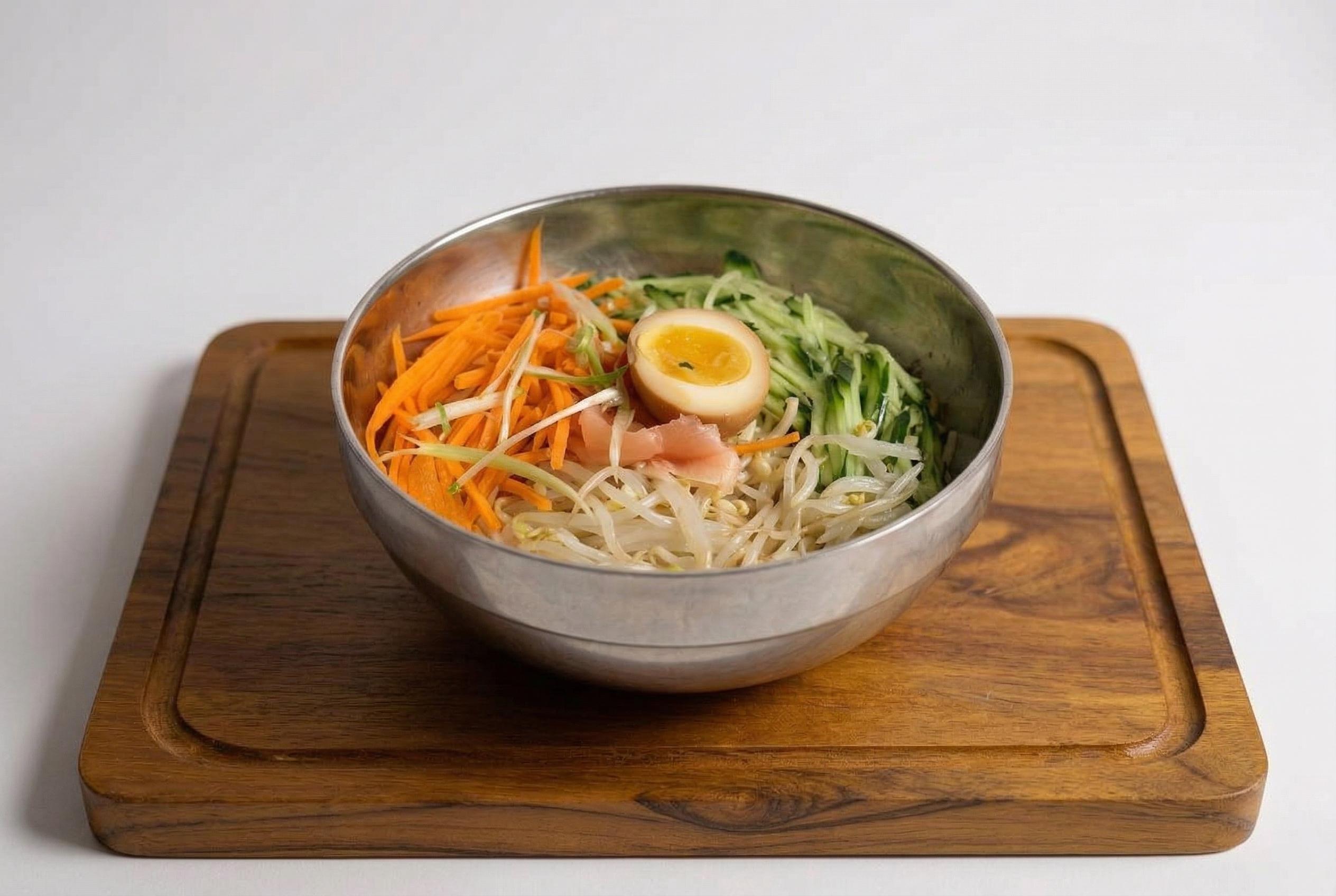 热人凉面 Reren Cold Sesame Noodles.