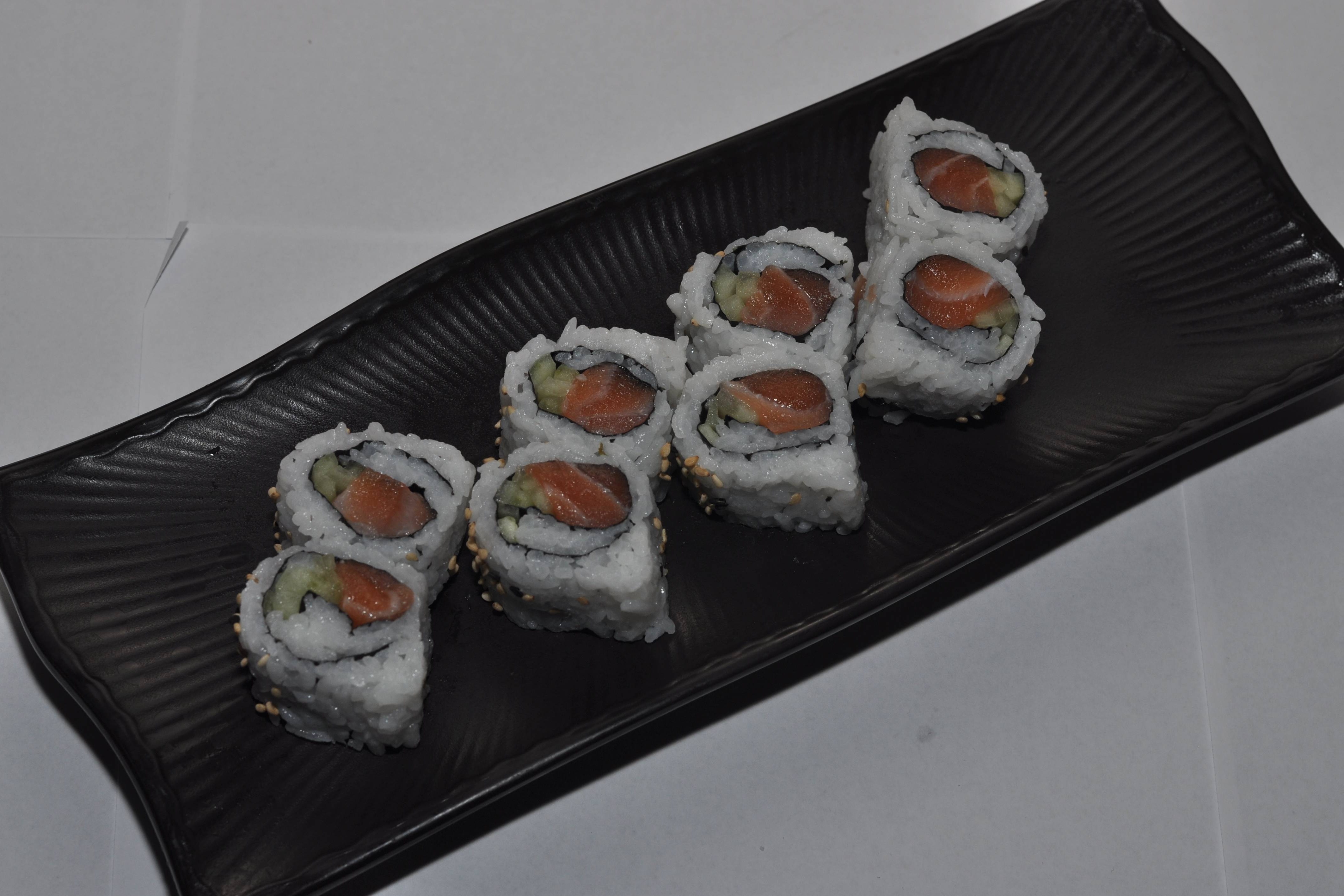 Salmon Avo Roll.