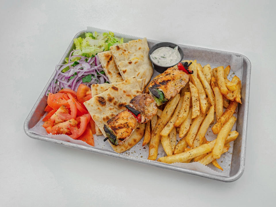 Salmon Piato (Salmon Souvlaki Platter).