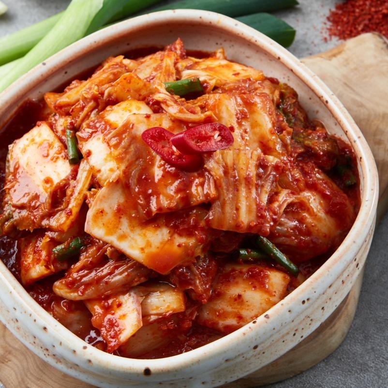 MAT KIMCHI.