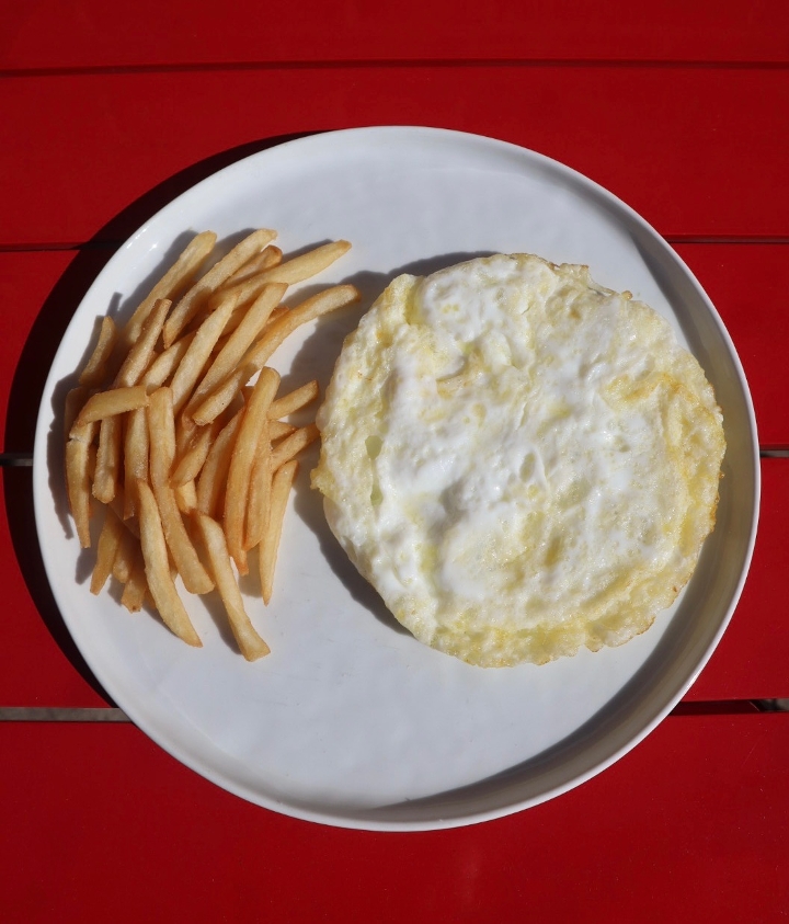 Plain White Omelette.