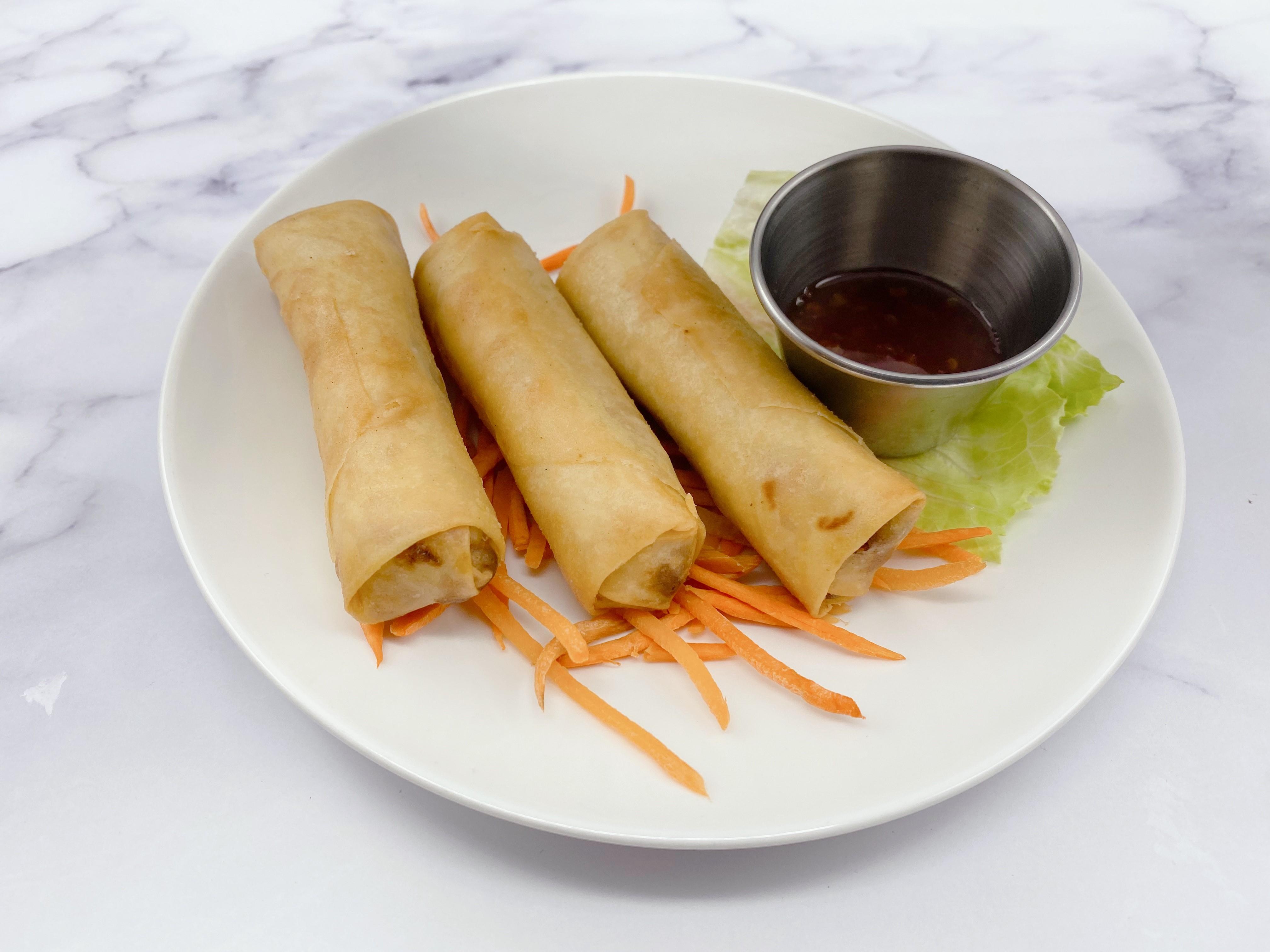 Crispy Chicken Spring Rolls.
